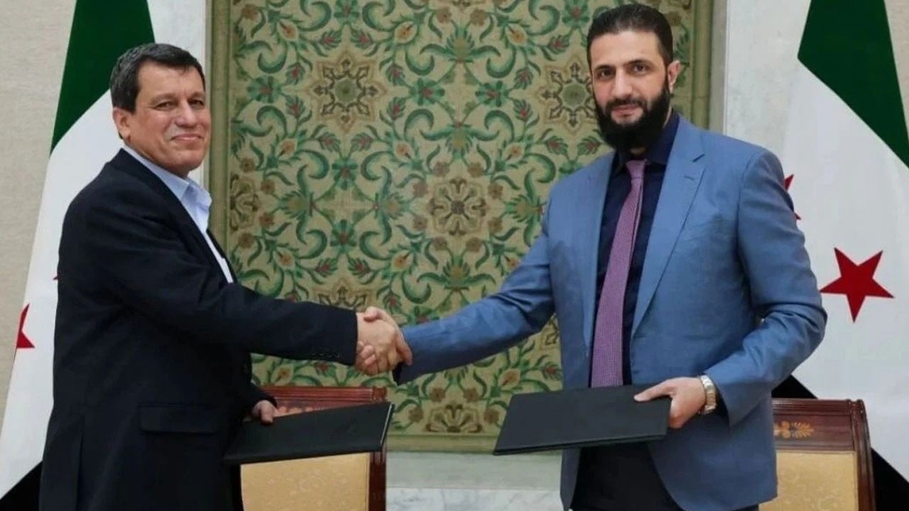 SDG elebaşı Ferhat Abdi Şam’da! Entegrasyon görüşmeleri başladı