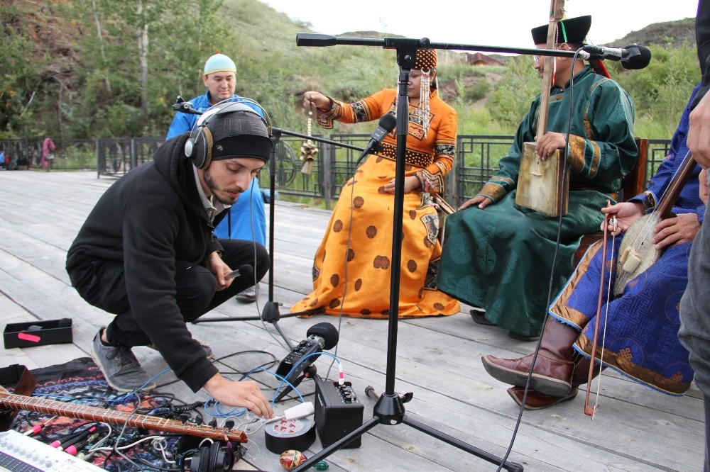 ‘Searching For Sound’ belgeseline prestijli ödül 