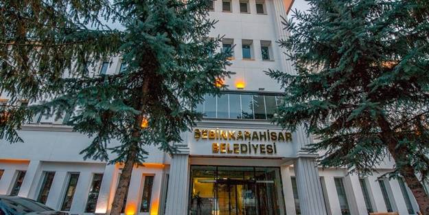 Şebinkarahisar Belediyesi işyerlerini kiraya verecek