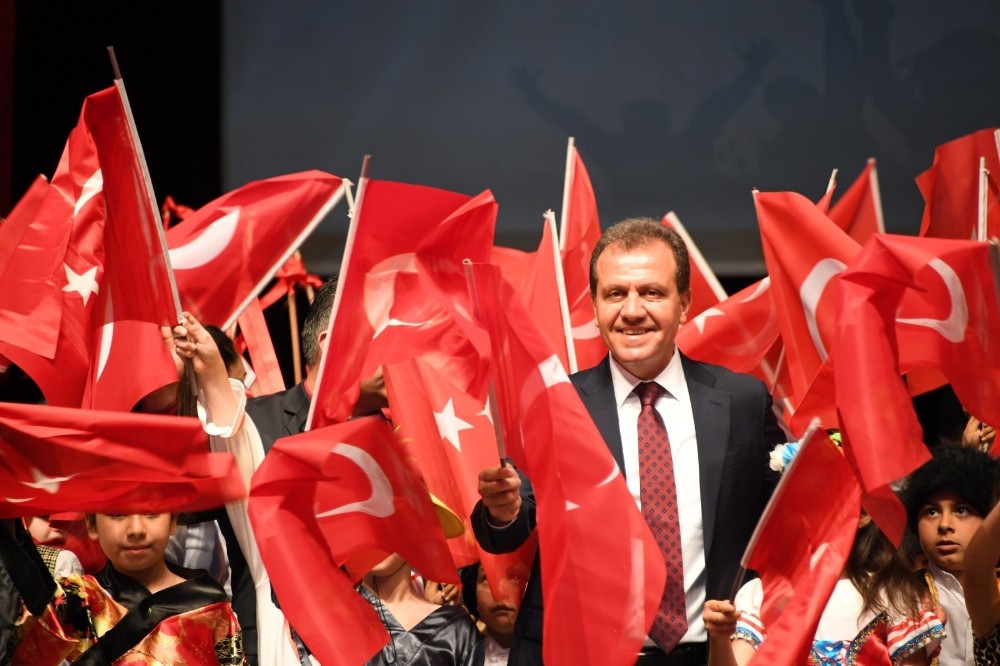 Seçer: “Kurtuluş mücadelesinin meşalesini birlikte yarınlara taşıyacağız” 