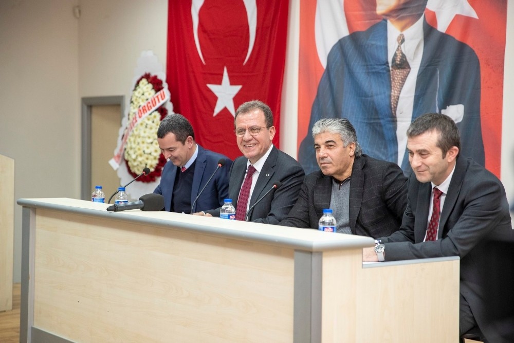 Seçer, Mut’ta muhtarlarla buluştu 