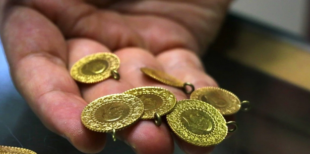 Seçim öncesinde son tahmin! Altın yatırımcıları o rakamı beklesin: Ünlü ekonomistten dudak uçuklatan rakamlar: Peş peşe duyurdu: