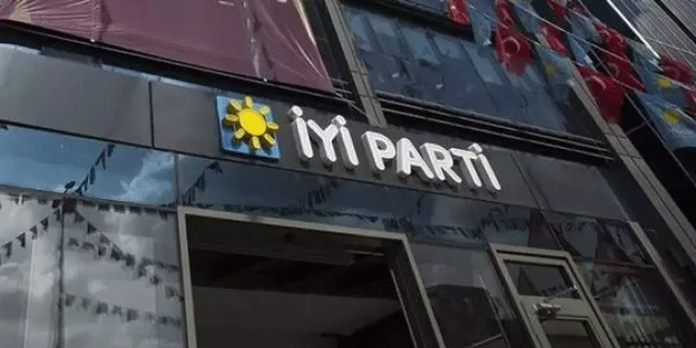 Seçim sonrası yaprak dökümü: İYİ Parti'de bir istifa daha!