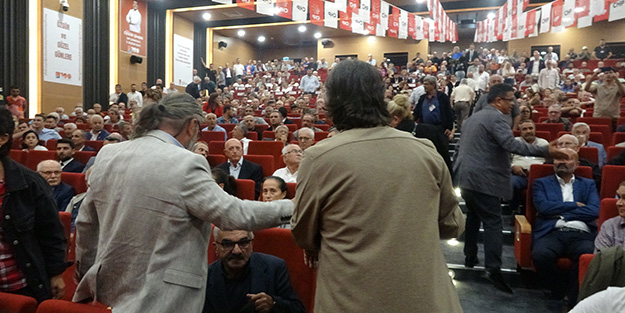 Seçimden bu yana sular durulmuyor! CHP'de bir gergin kongre daha