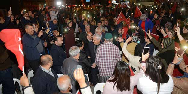 Seçime günler kala flaş karar! Topluca Cumhur İttifakı'na geçtiler