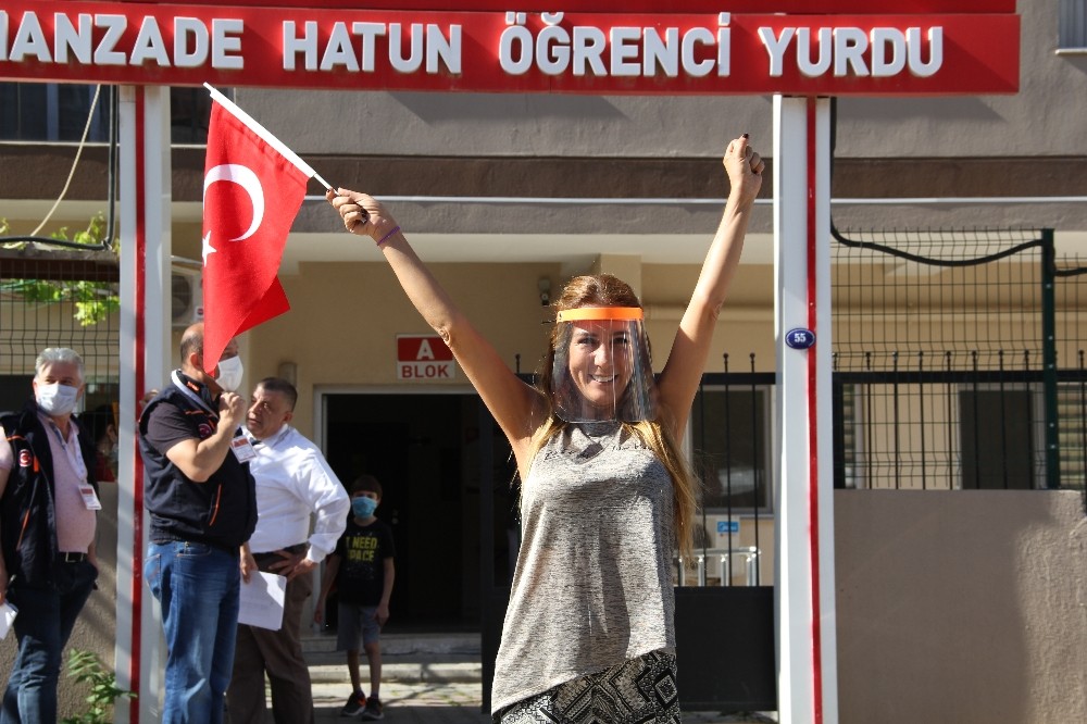 Seda Yavaş: “Hindistan’da öleceğimizi düşündük” 