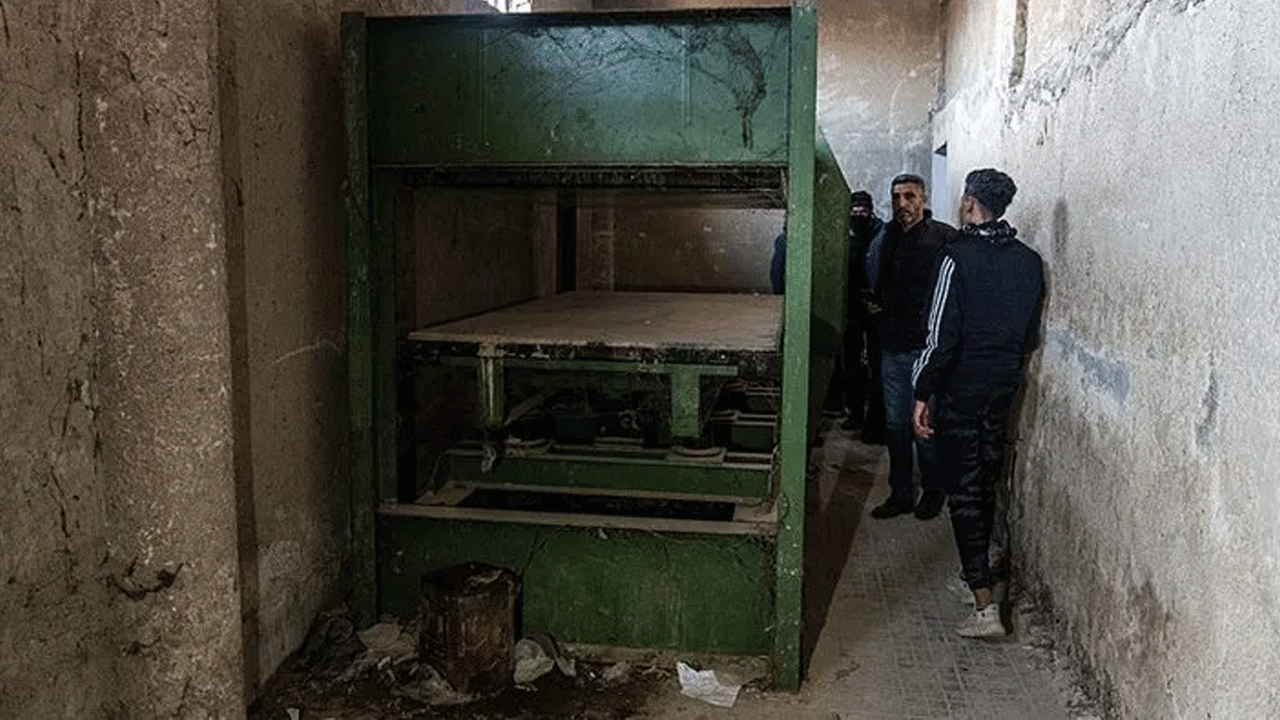 Sednaya mahkumlarından tüyler ürperten itiraflar! İşkence, tecavüz, infaz...