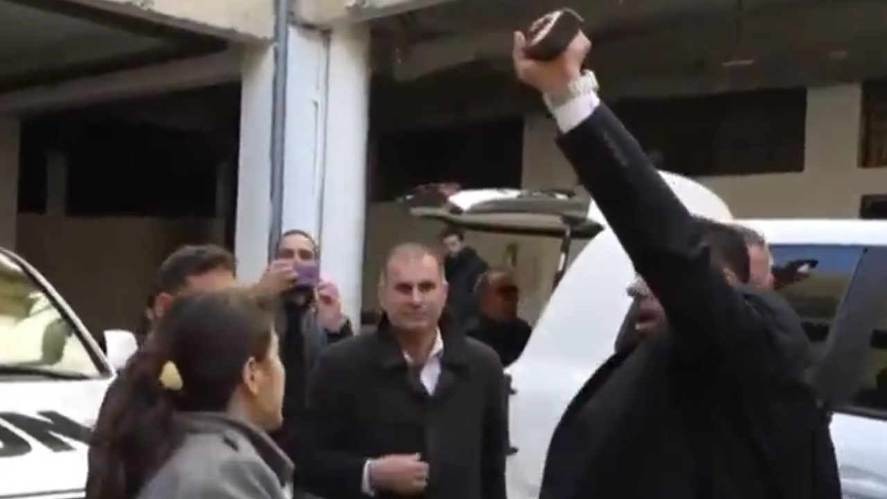 Sednaya'ya gelen BM heyetine tepki! 