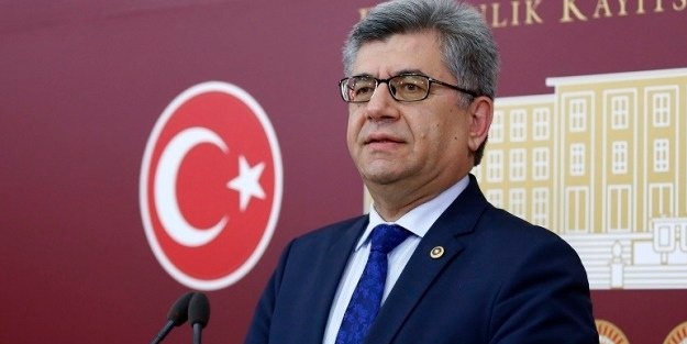 Sefer Aycan'dan KYK açıklaması: Öğrencilere verilen bursların faizi silinmeli