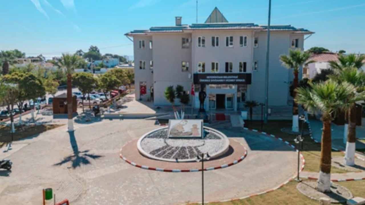 Seferihisar’da 'rüşvet havuzu' patladı! İtirafçı kirli çarkı tek tek deşifre etti!