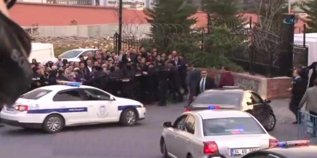 Şehid Savcı'nın evinde Kılıçdaroğlu'na protesto