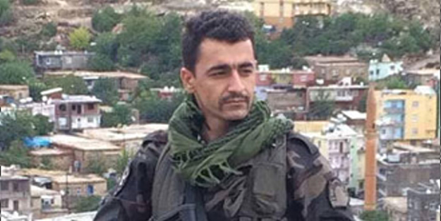 Polisimizi camide şehit etmişler!