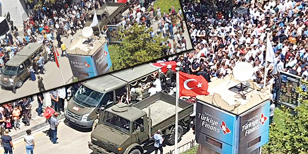 Şehidi selamlayan bayrak