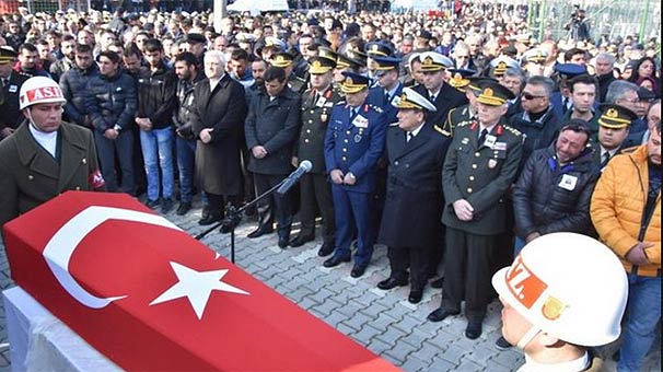 Şehidin ardından iç sızlatan tartışma! Kavgaya tutuştular