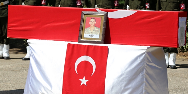 Şehidin cüzdanından bakın ne çıktı