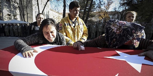 Şehidin nişanlısı isyan etti: Bende Kürdüm