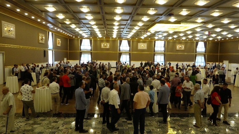 ‘Şehir Buluşmaları’ adı altında bayramlaşma töreni 