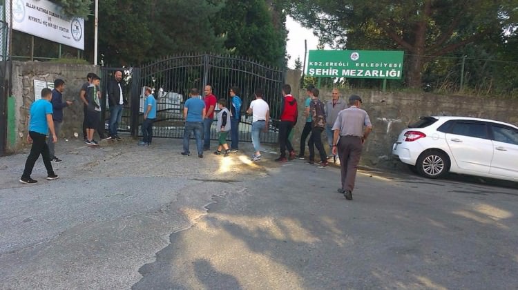 Şehir Mezarlığı'nda tepki çeken görüntü