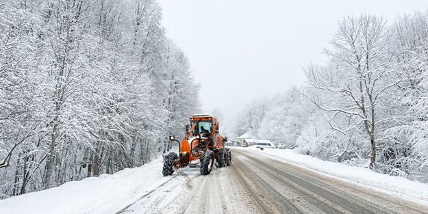 Şehirde kar yağışı