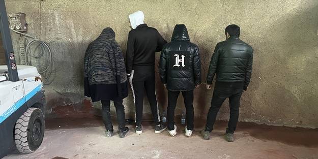 Şehirde yaklaşık 3 ton sahte içki ele geçirildi