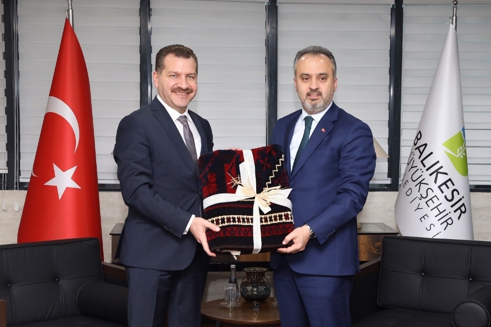 ‘Şehirler buluşuyor, ekonomi konuşuyor’ 