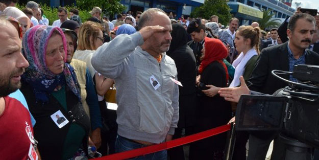 Şehit ağabeyi tüyleri diken diken etti: Beşimiz de vatan için canımızı seve seve veririz
