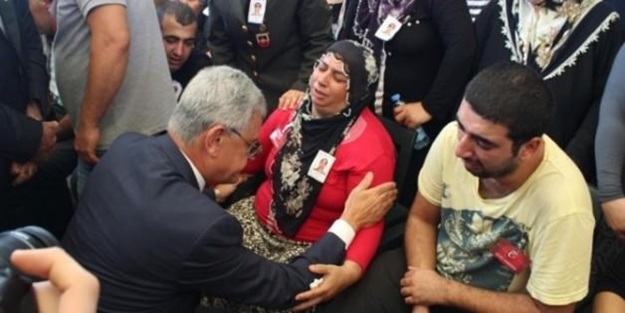 Şehit annesi: Ben de Kürt’üm, yazık günah!