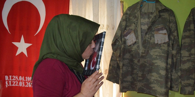 Şehit annesinden duygulandıran hareket! Oğlunun odasını müze yaptı