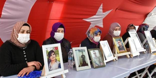 Şehit annesinden Diyarbakır annelerine destek ziyareti