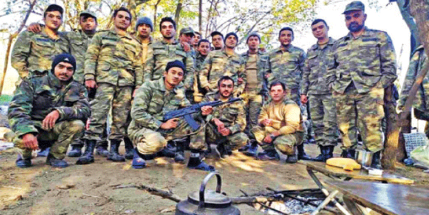 Şehit arkadaşlarımıza özeniyorduk