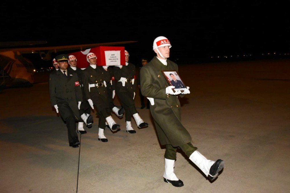 Şehit asker memleketi Şanlıurfa’ya getirildi 
