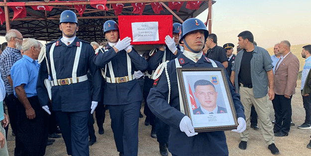 Şehit Astsubay Mustafa Tatlı gözyaşlarıyla son yolculuğuna uğurlandı!