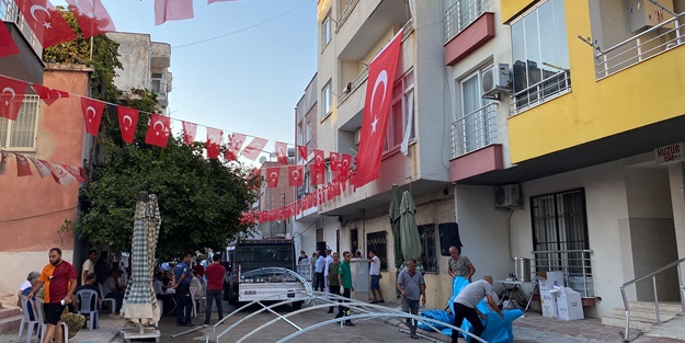 Şehit ateşi Mersin'i yaktı