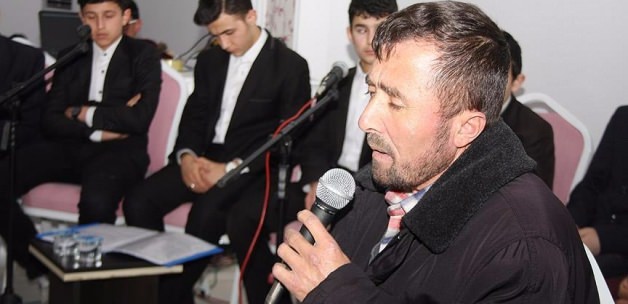 Şehit babası oğlunun mevlidini okudu