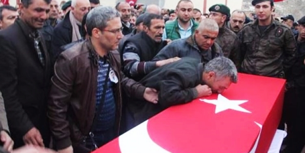 Şehit babası, teröristin fotoğrafını paylaştı