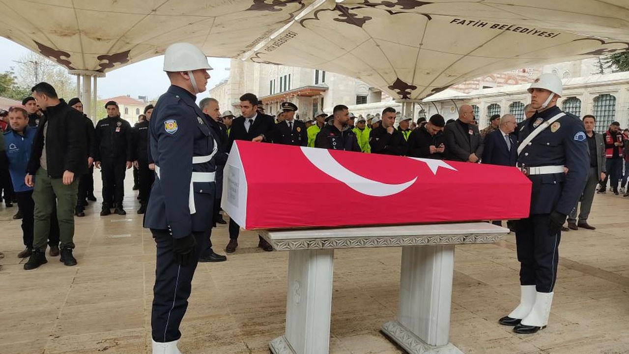 Şehit bekçi Uğur Gölçek gözyaşlarıyla son yolculuğuna uğurlandı