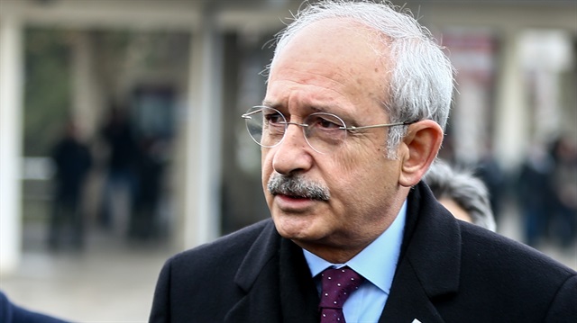 Şehit cenazesinde Kemal Kılıçdaroğlu'na yumurtalı protesto