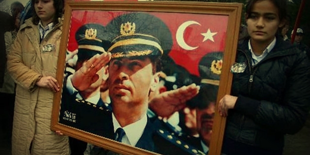 Şehit Emniyet Müdürü Ali Gaffar Okkan kimdir? Gaffar Okkan ölümünün 18. yılında anılıyor