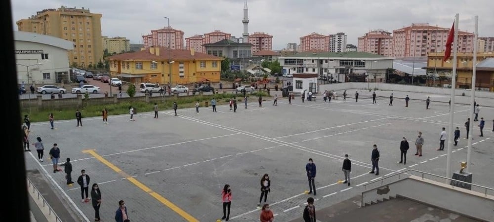 Şehit Ertuğrul Taciroğulları Ortaokulu’nda LGS heyecanı 