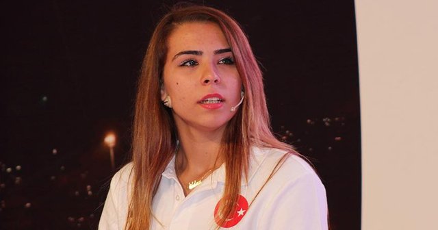 Şehit Halisdemir Meydanı'nda 'o gece'yi anlattılar