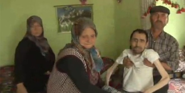 Şehit madencinin yakınına ağlatan yardım