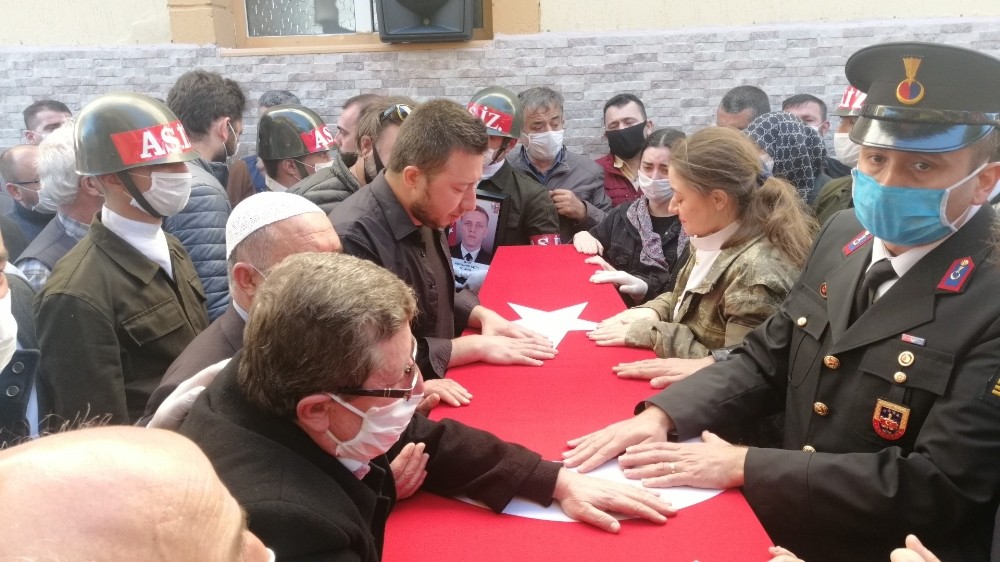 Şehit Muhammed Fatih Durhan için evinde helallik alındı 