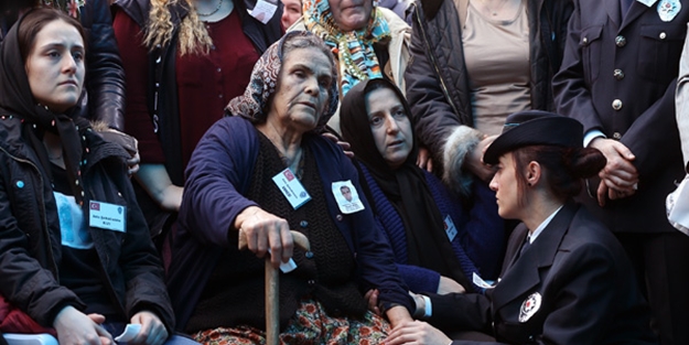 Şehit oğlunun acısına 4 gün dayanabildi