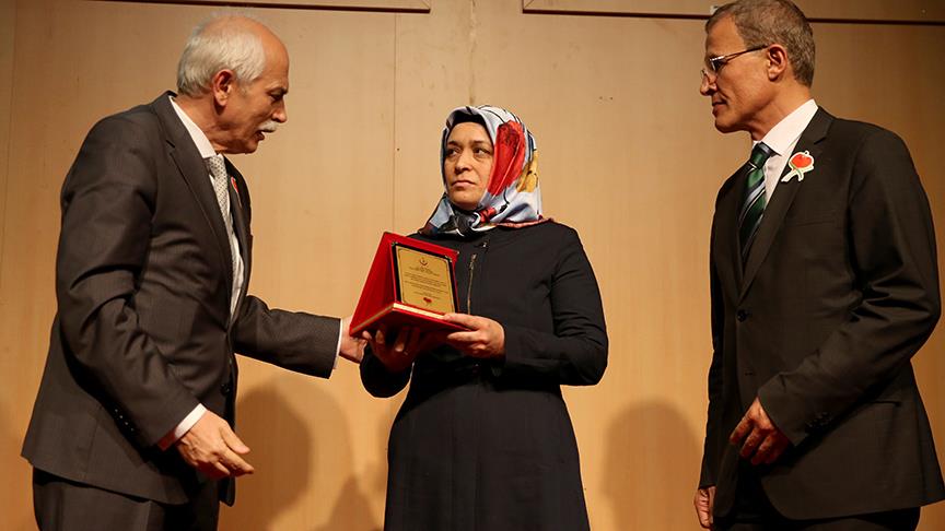 Şehit oğlunun organlarını bağışladı