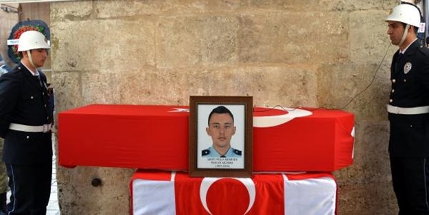 'Şehit olursam ağlamayın' diyen şehit herkesi ağlattı