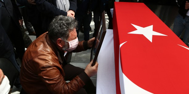 Şehit pilot son yolculuğuna uğurlandı