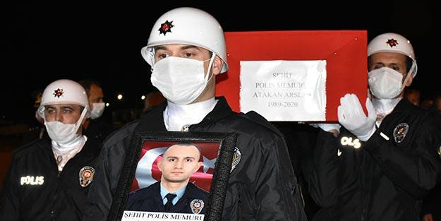 Şehit polis memuru Atakan Arslan'ın cenazesi memleketine getirildi