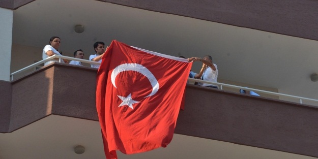 Şehit polis Murat Savaş Kale bir ay önce baba olmuş