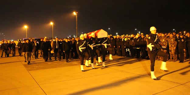 Şehit polisin cenazesi memleketine gönderildi