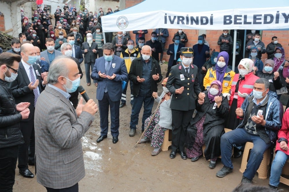 Şehit uzman çavuş memleketi Balıkesir’de son yolculuğuna uğurlandı 
